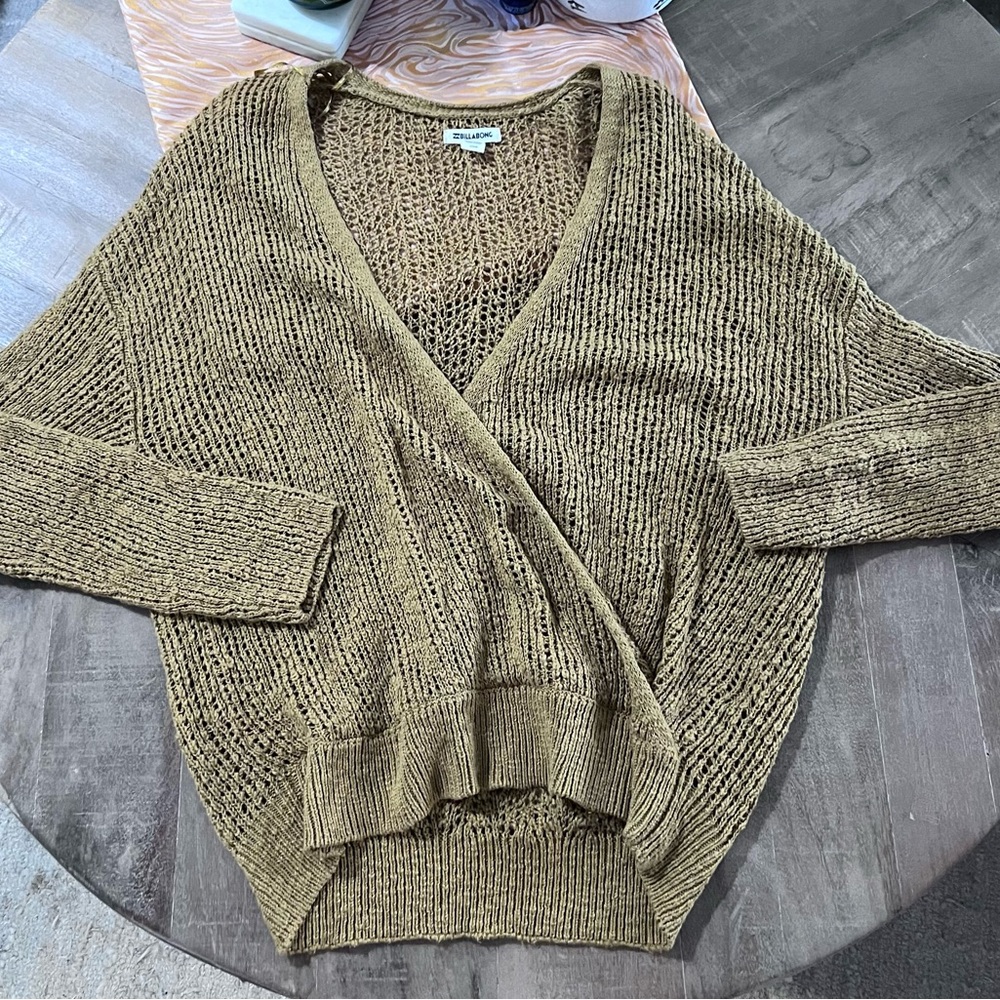 Billabong baggy sweater- Size Large - Mustard yellow